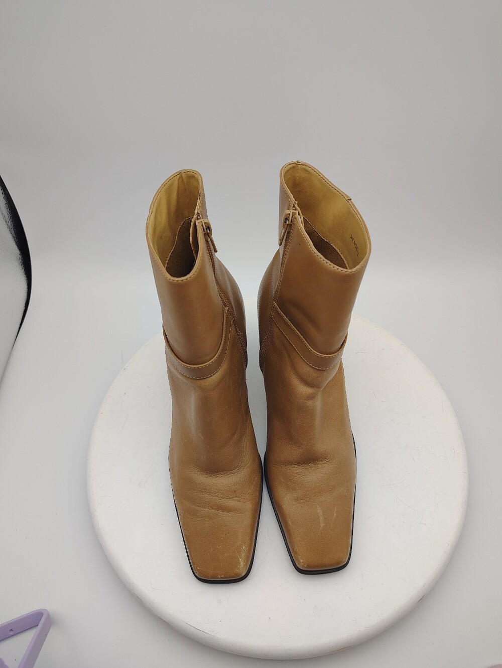 Women's Leather Tan Ankle Boot with Mid Heel Size 7.5 - Picture 13 of 15